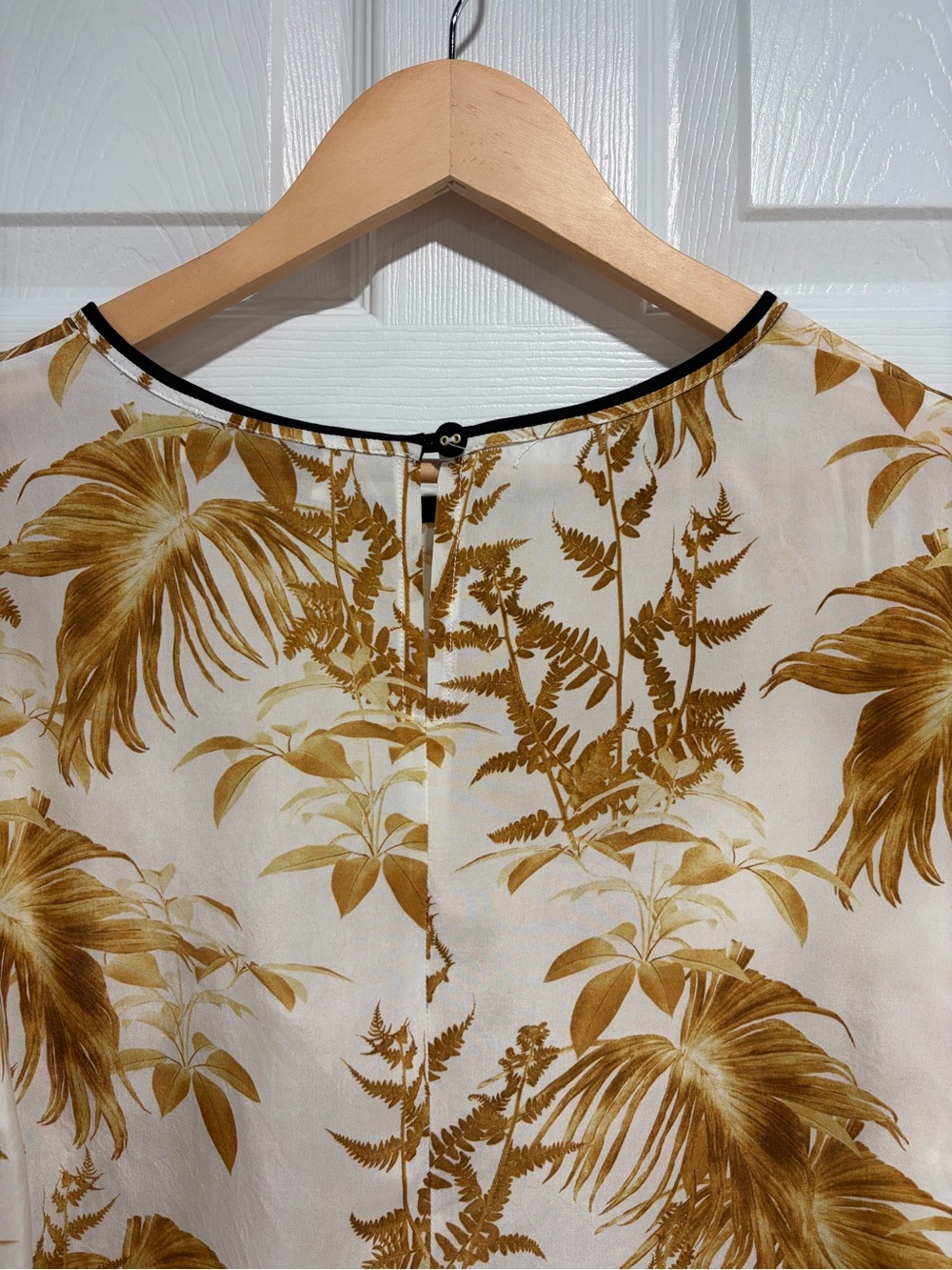 Mos Mosh Leaf Print Long-Sleeve Blouse Black Trim Button-Cuff Cupro - Picture 7 of 11